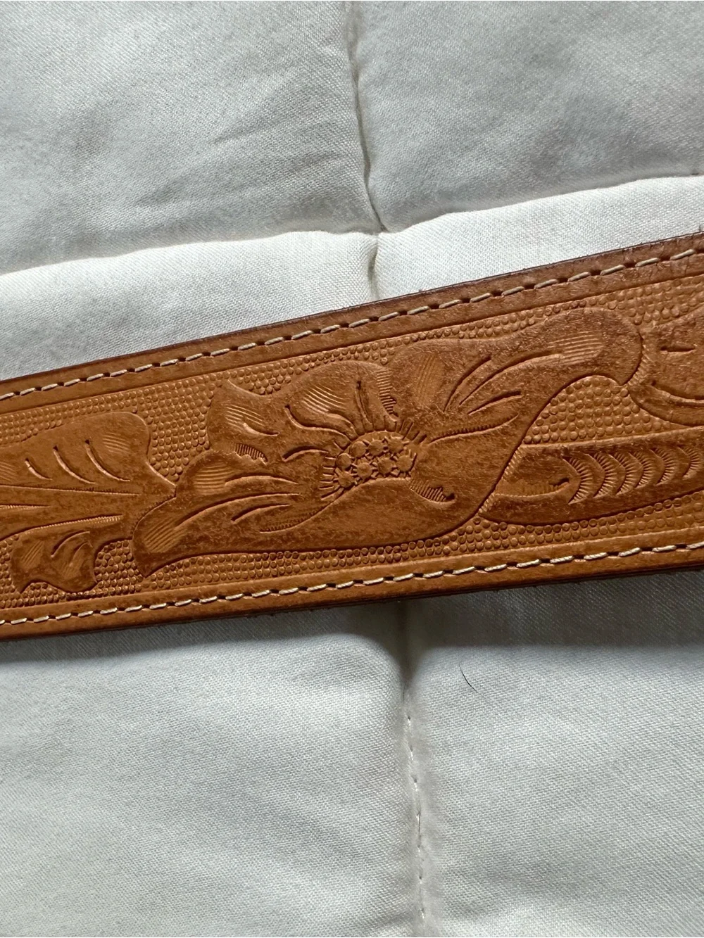 American Eagle Genuine Leather Tooled Floral Western Belt S Tan Brown